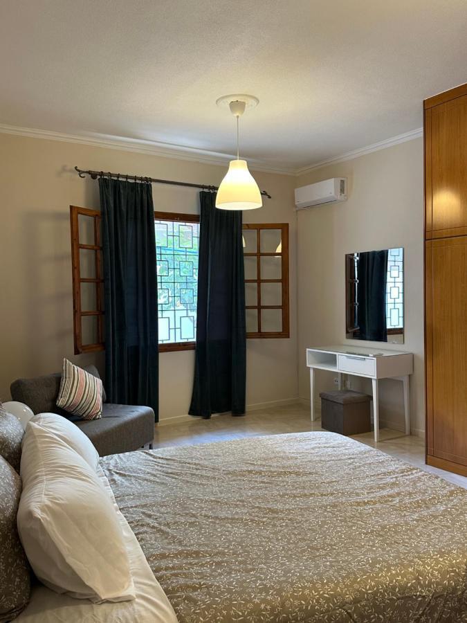 The Heirloom Apartment เปรเวซา ภายนอก รูปภาพ